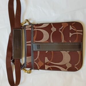 Coach Crossbody Hampton Classic Satchel CC Logos Cross Body TOTE BRASS Clasp VTG